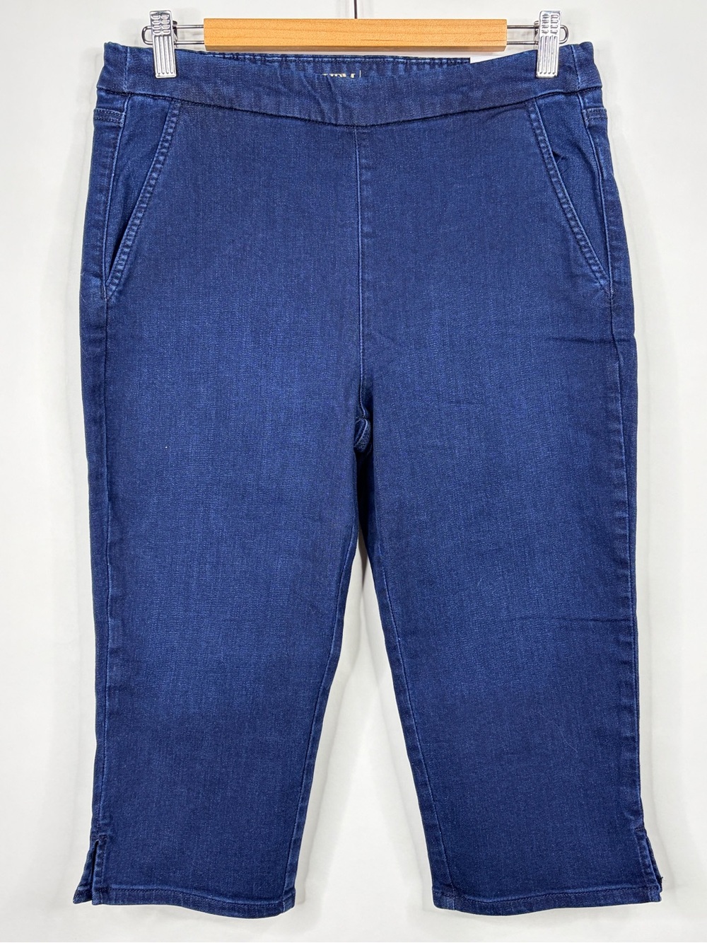 White House Black Market Deep Blue Cropped Pull-On Jeans